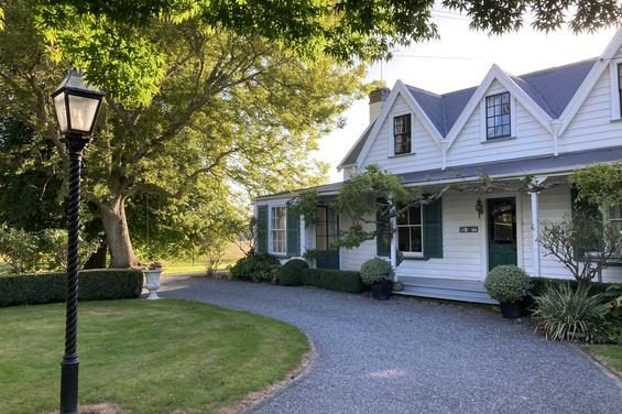 Marlborough countryside accommodation at Woodside Bed and Breakfast